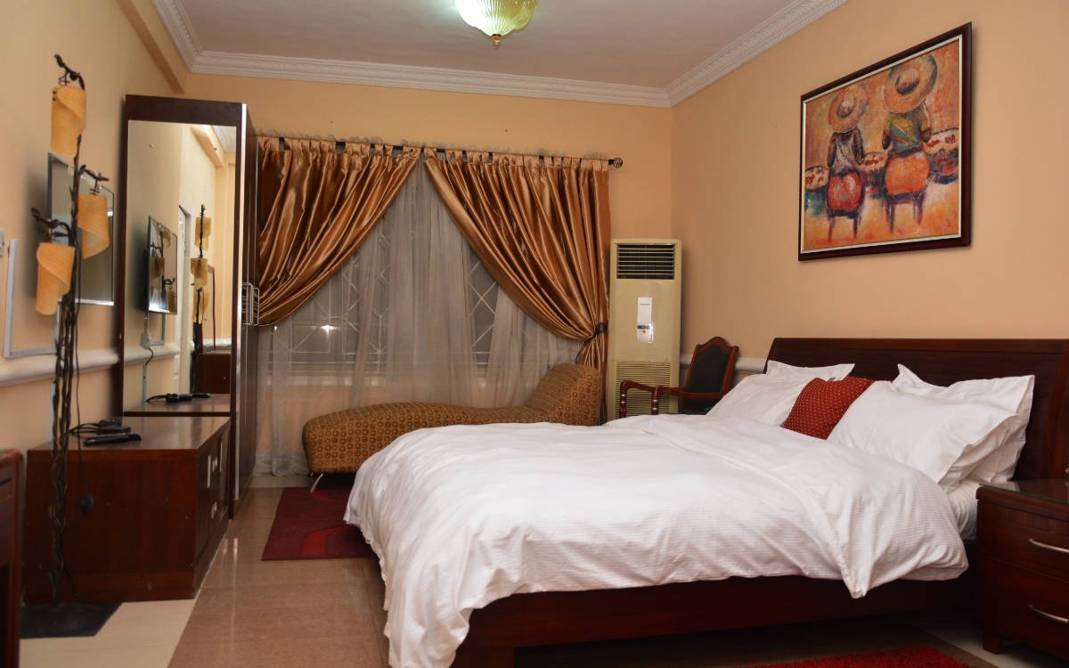 Aishar Residence